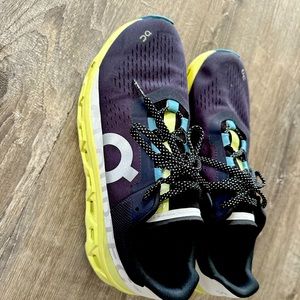 Cloud Monster On running shoes